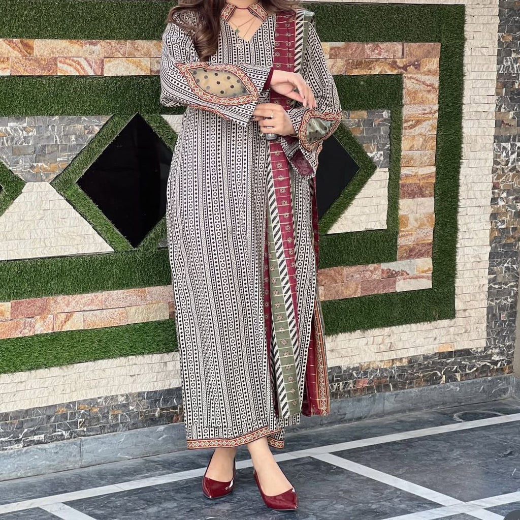 ZEEN - Printed Shirt & Chiffon Dupatta 3Pc Lawn Dress