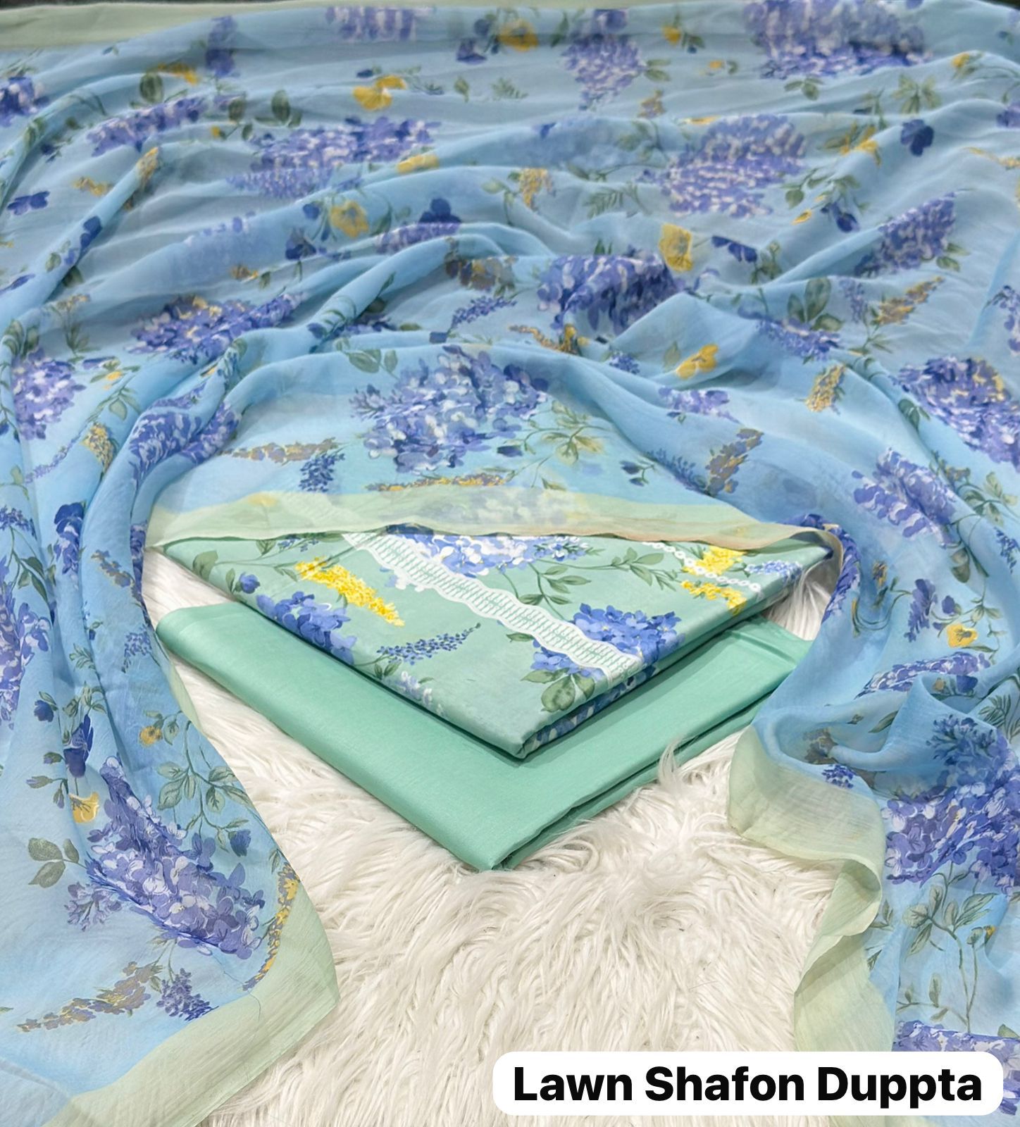 Maria.B Printed 3pc Lawn with Sheffon Duppata