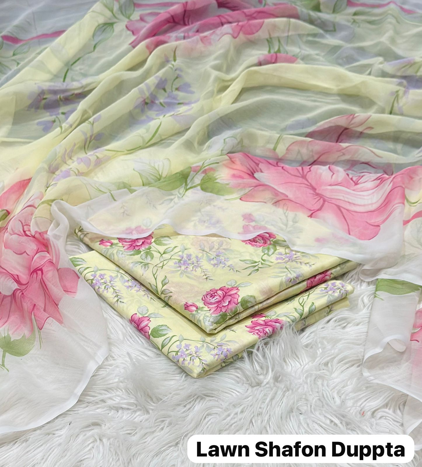 Maria.B Printed 3pc Lawn with Sheffon Duppata